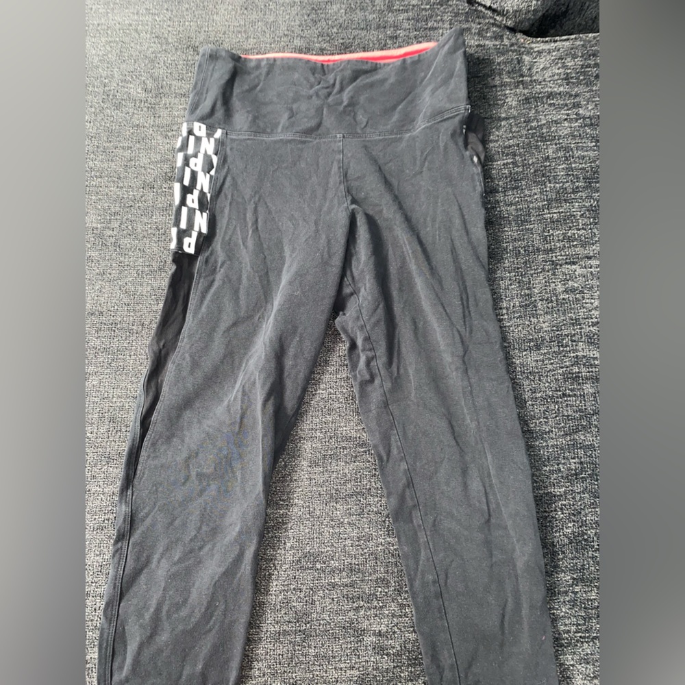 VS Pink Pocket Leggings